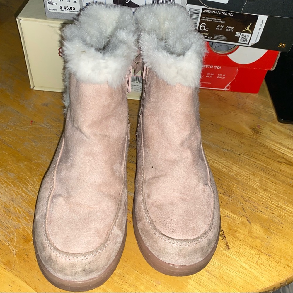 Cat&Jack Omie Boots
